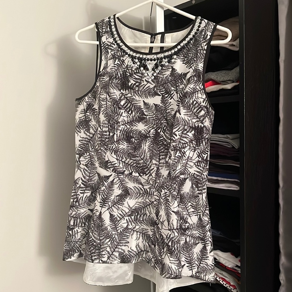 Kensie dressy top